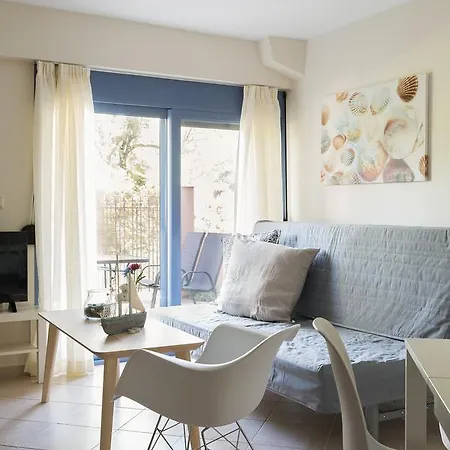 Khouses Π6 Apartment *